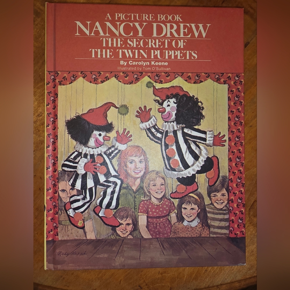 Nancy Drew THE SECRET OF THE TWIN PUPPETS   PICTURE BOOK  1977  EXCELLENT++ 1ST